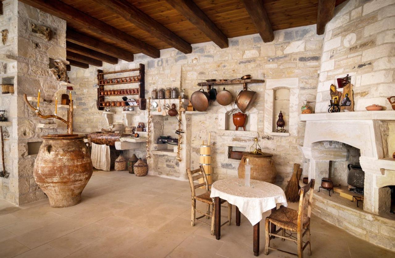 Kamihis Farm House Experience Zaros Bagian luar foto
