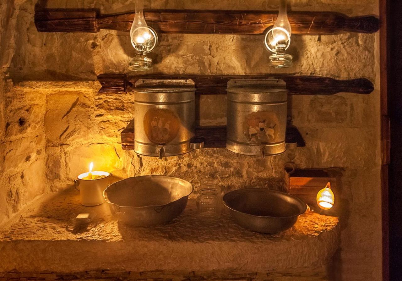 Kamihis Farm House Experience Zaros Bagian luar foto
