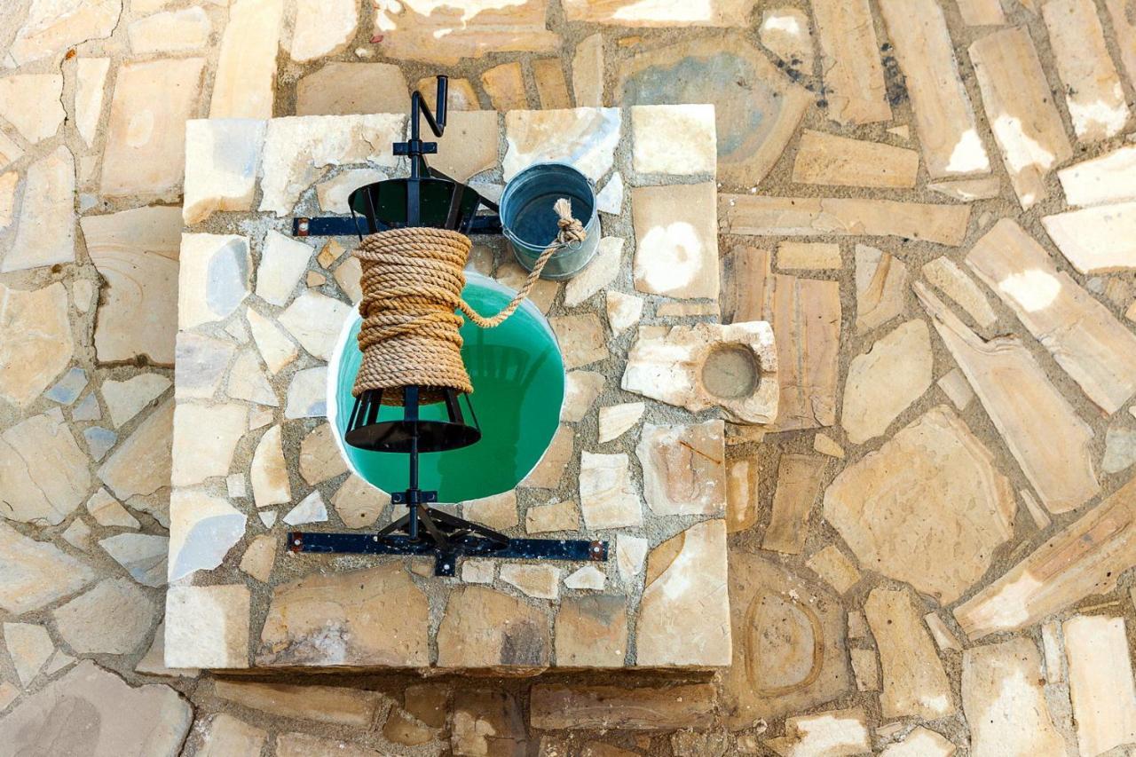 Kamihis Farm House Experience Zaros Bagian luar foto