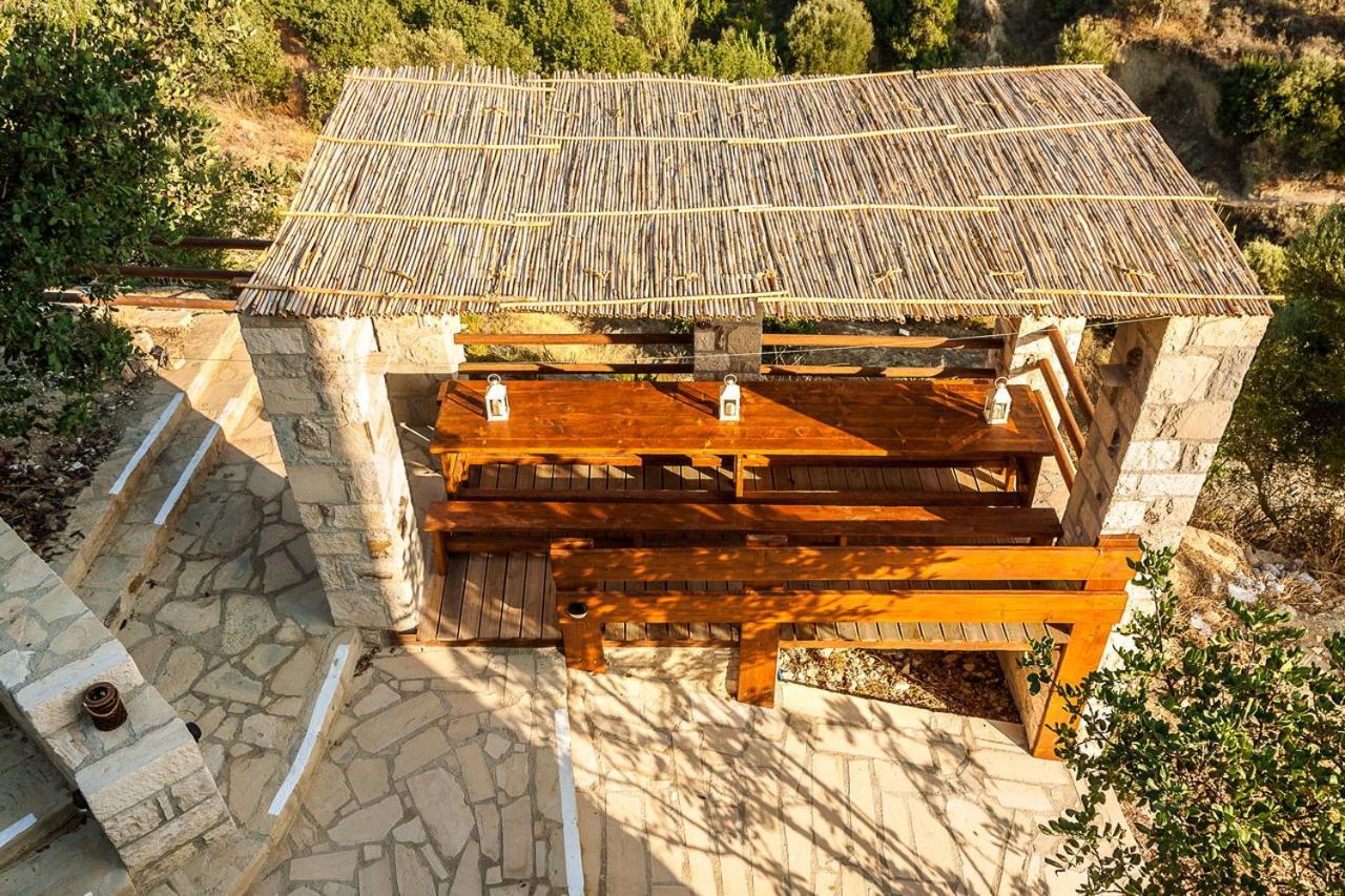 Kamihis Farm House Experience Zaros Bagian luar foto